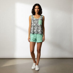 Modern Amusement Women's Tank Top Size L Black Green Geometric Pocket
